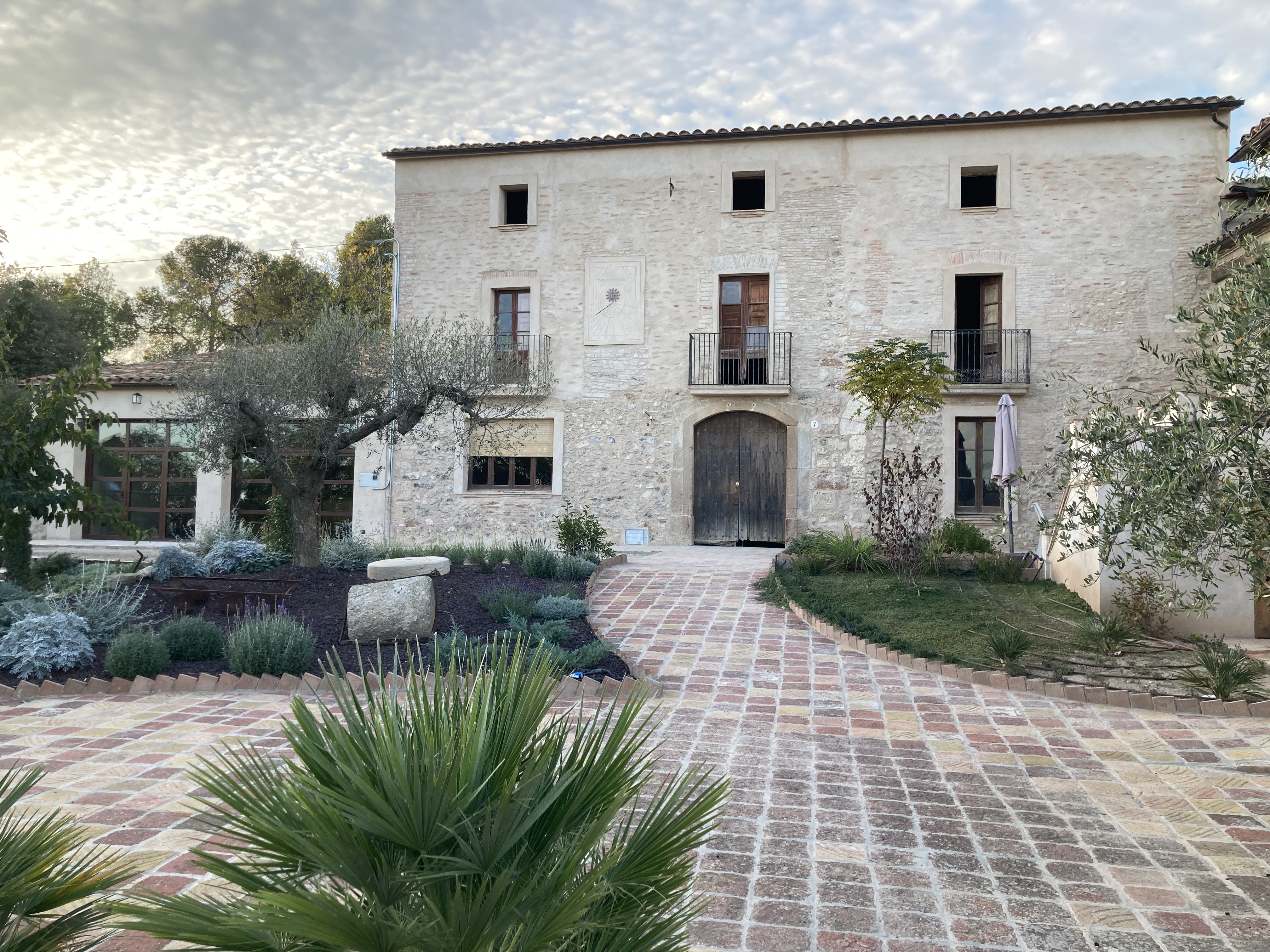 Un altre edifici de la masia